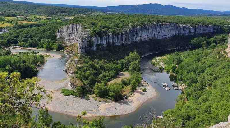 Où se baigner dans les gorges de l'Ardèche?
